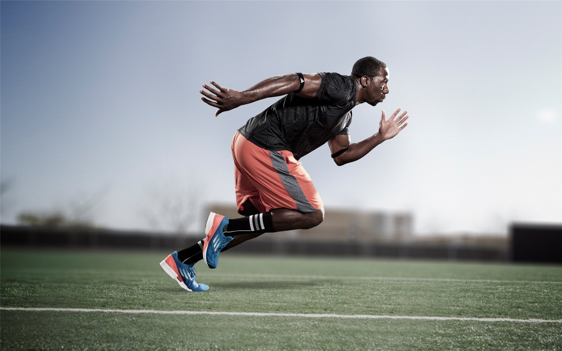 五大联赛是否形成非对称控球结构对抗密集防守，非五大联赛球星